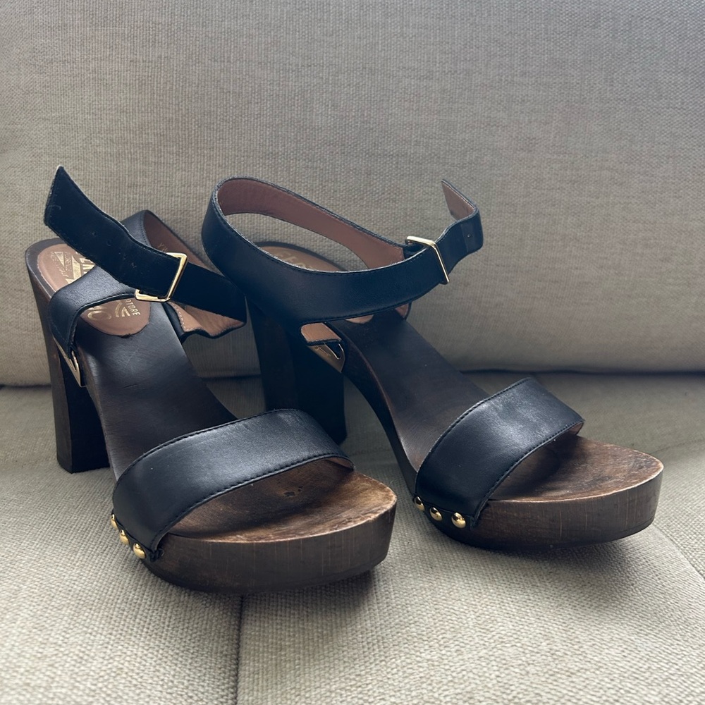 Salvatore Ferragamo Black Leather Platform Heels